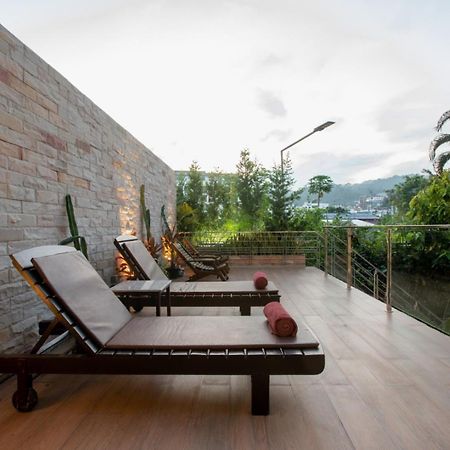 Orchid Garden Hotel Patong Bagian luar foto