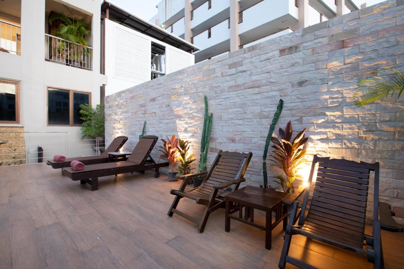 Orchid Garden Hotel Patong Bagian luar foto