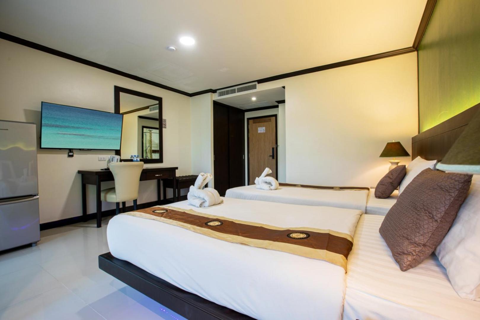 Orchid Garden Hotel Patong Bagian luar foto