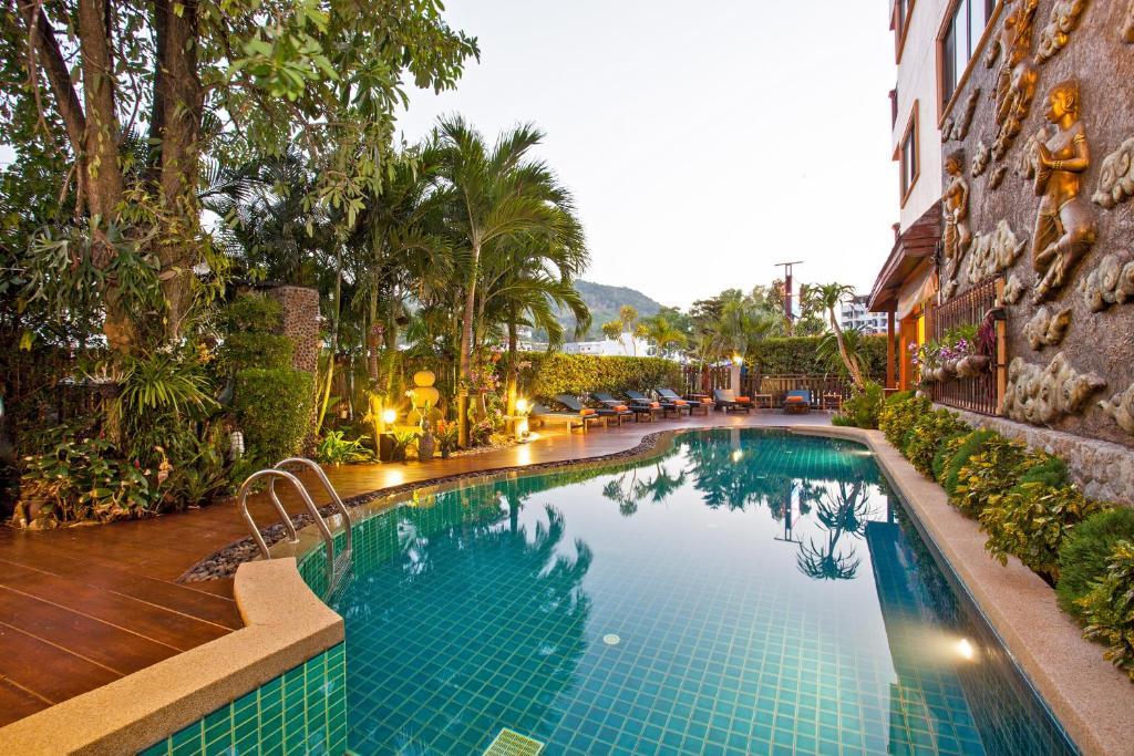 Orchid Garden Hotel Patong Bagian luar foto